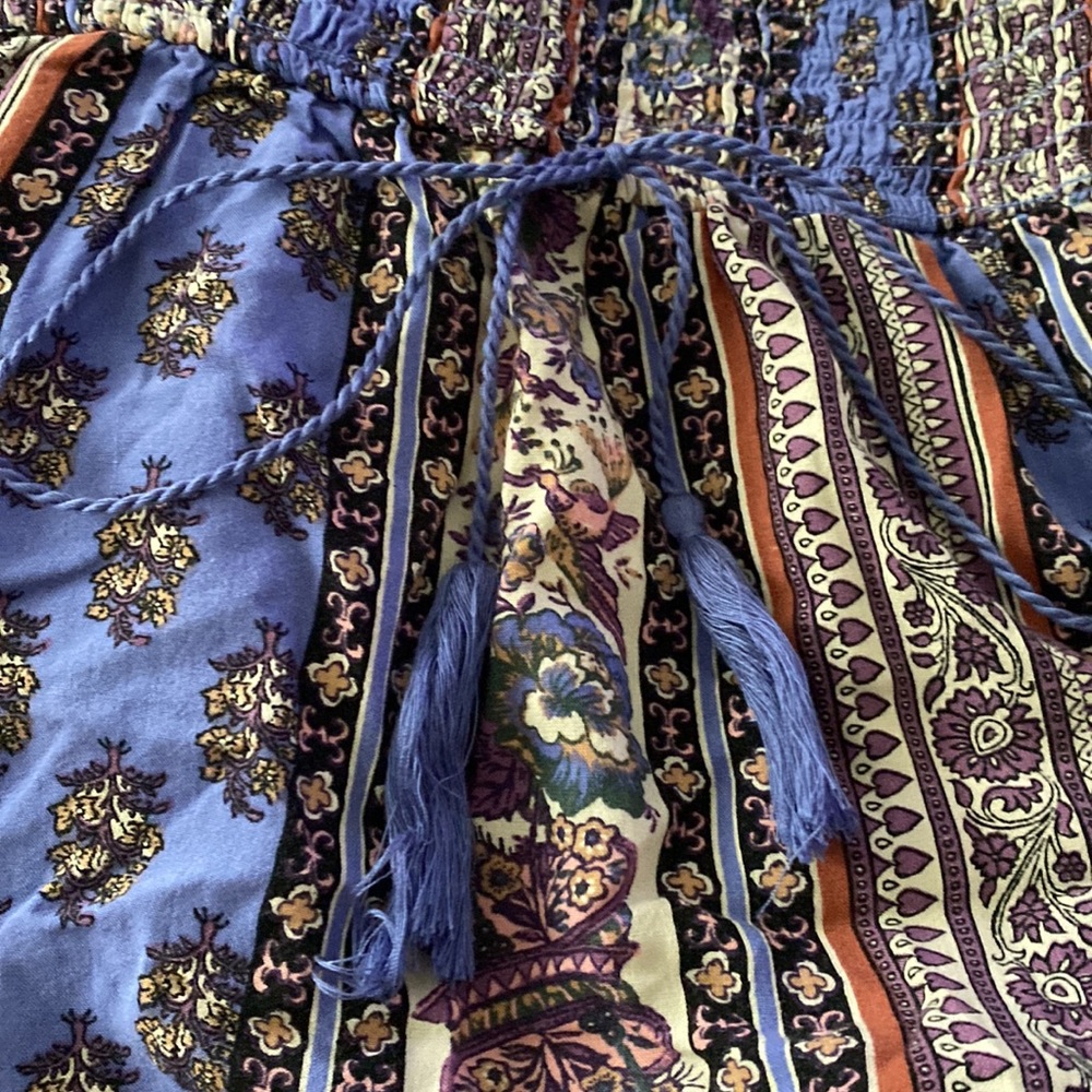 ❌SOLD❌Band of Gypsies Off Shoulder Patchwork Maxi Dress with Pockets💙💜🤍 - Picture 6 of 10